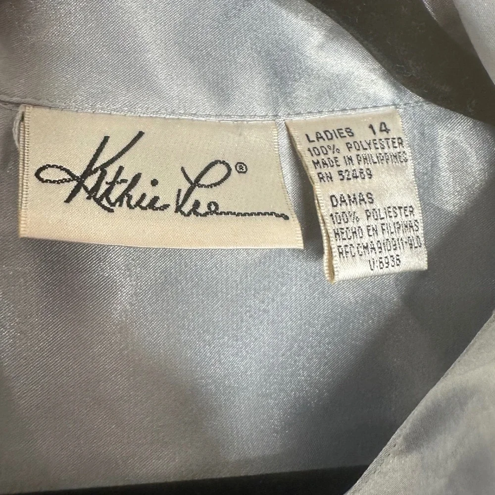 Kathie Lee VTG‎ Women's Size 14 Silver Long Sleeve Button Up Shirt festival chic